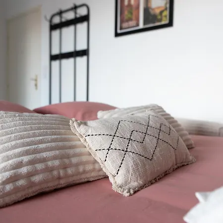 L'instant Saint Michel - Center 툴루즈